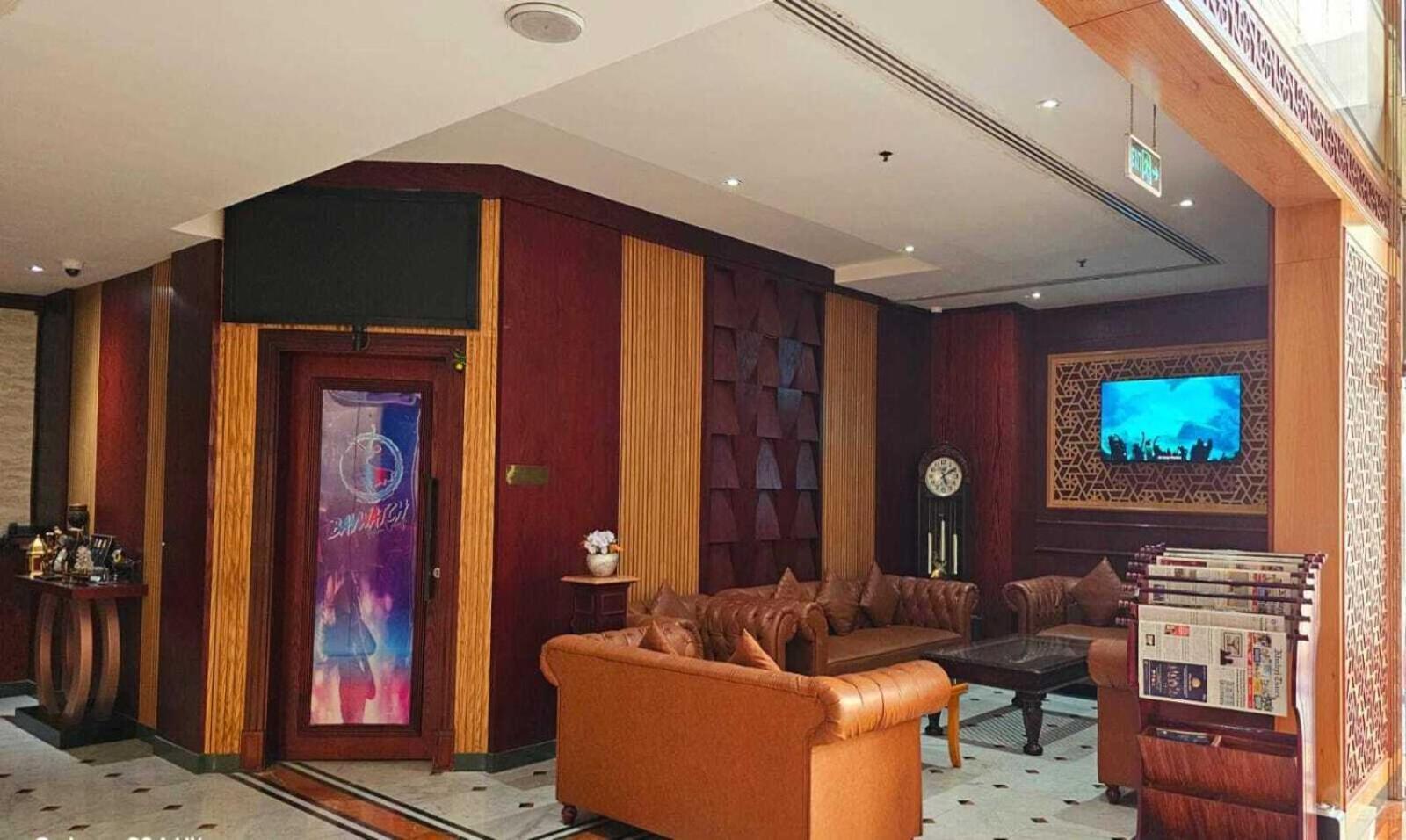 Concorde Deira Hotel -Formerly Golden Tulip Deira Hotel Дубай Екстериор снимка