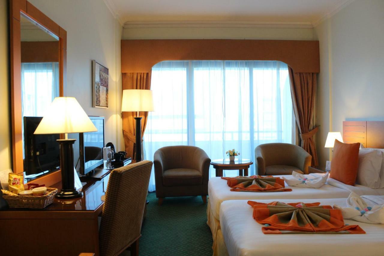 Concorde Deira Hotel -Formerly Golden Tulip Deira Hotel Дубай Екстериор снимка