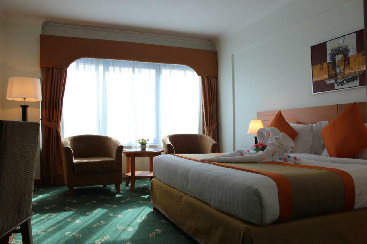 Concorde Deira Hotel -Formerly Golden Tulip Deira Hotel Дубай Екстериор снимка